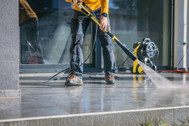 Best Animal Enclosure Cleaning  in Horse Cave, KY
